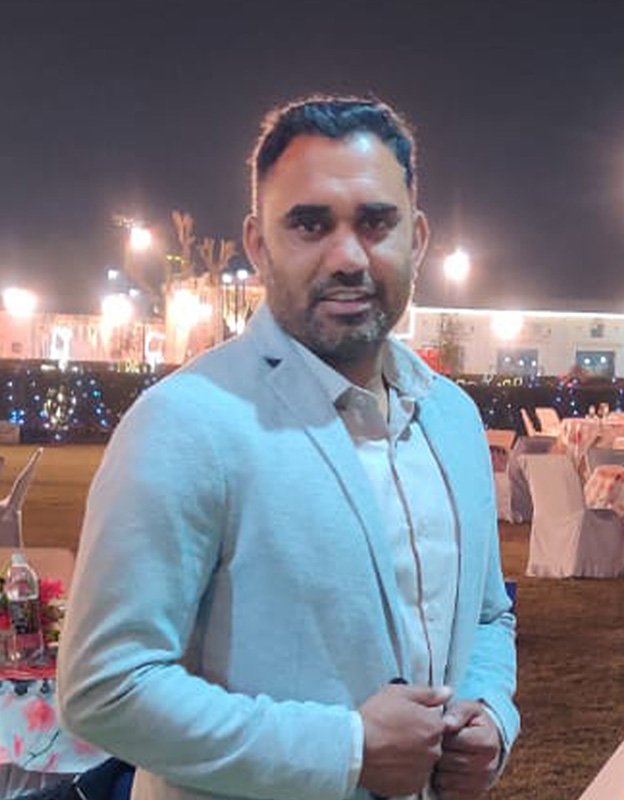 Surendra Singh — Co-Founder, CabinWala